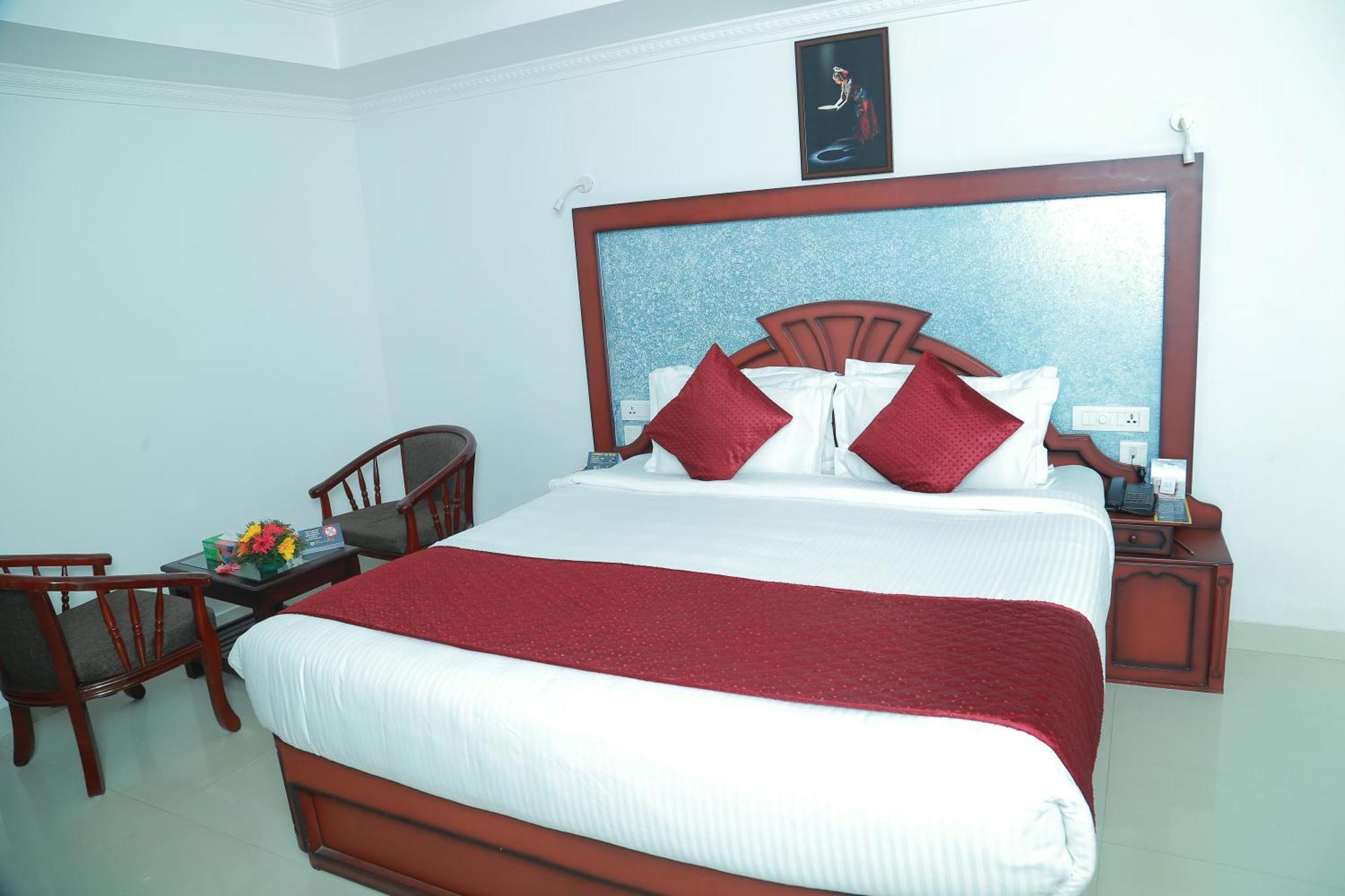 Hotel Savera Park Thrissur Ngoại thất bức ảnh